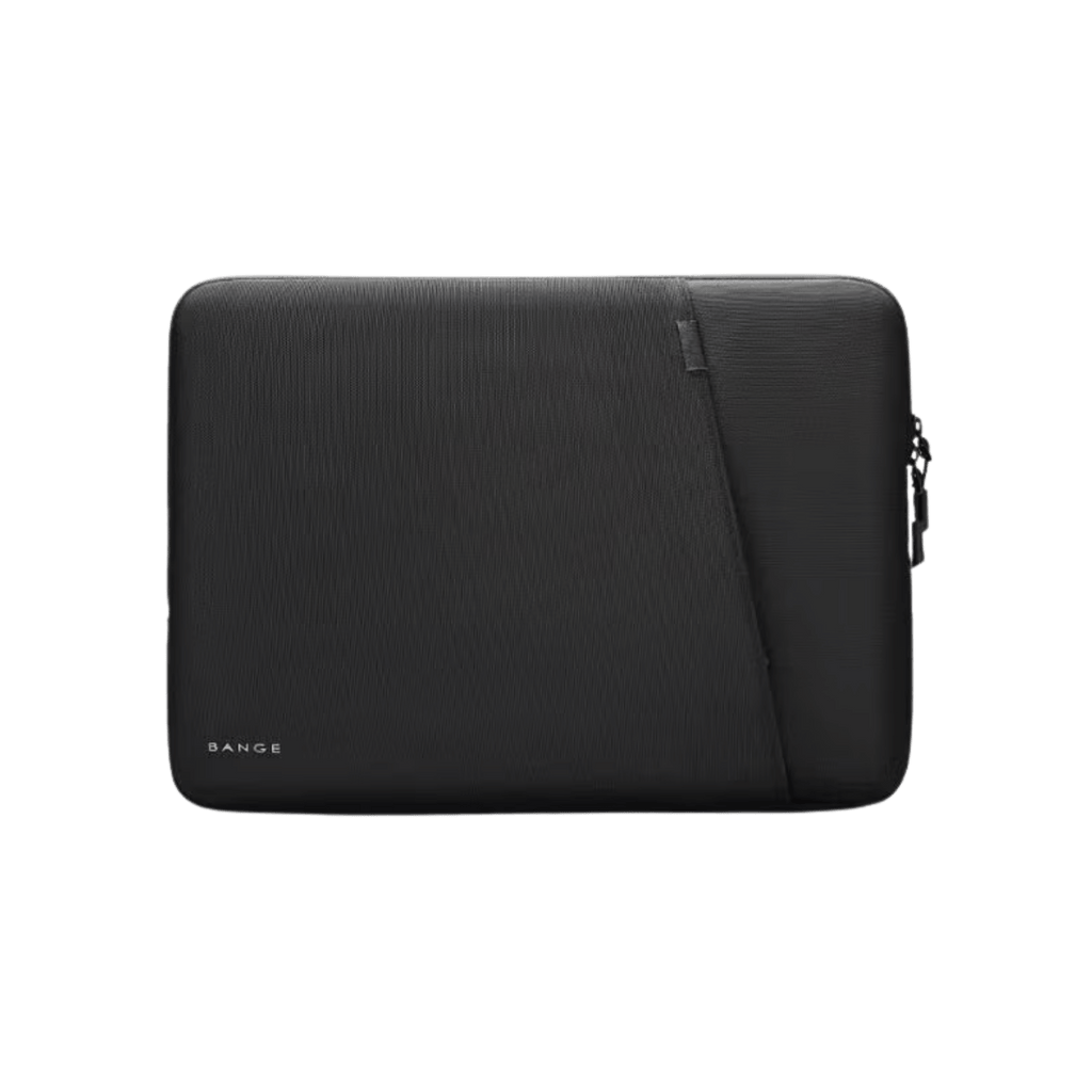 Water-resistant 15-inch laptop sleeve