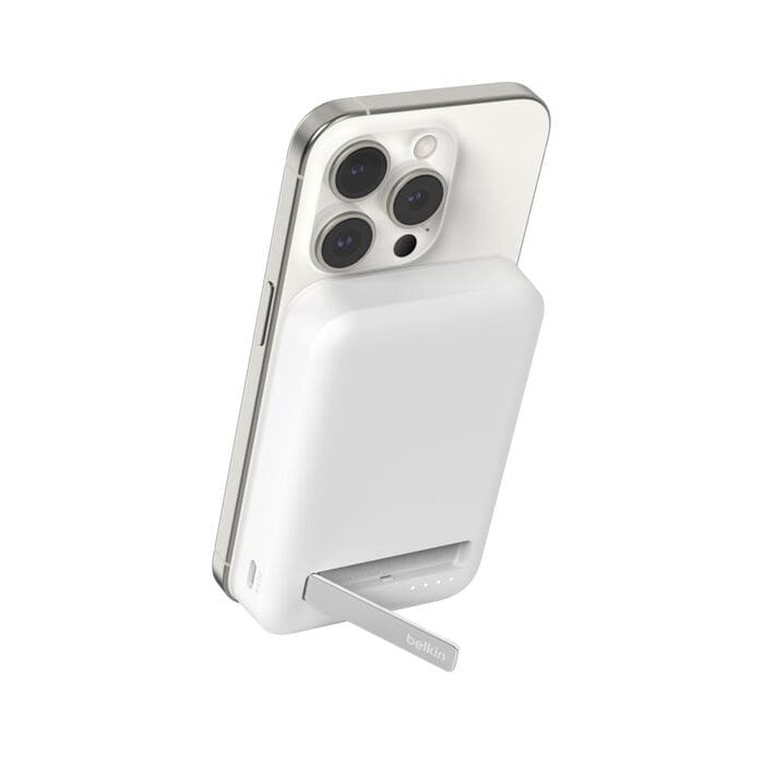 Belkin BoostCharge Pro Magnetic Power Bank with Qi2 15W 8K