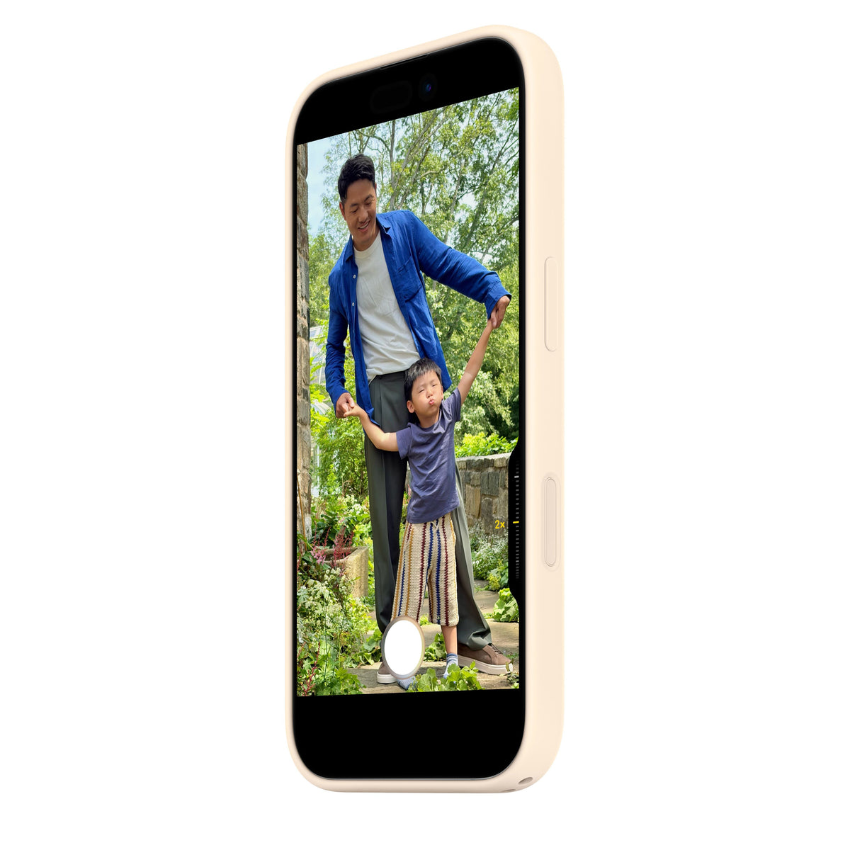 iPhone 17 Silicone Case with MagSafe Vanilla
