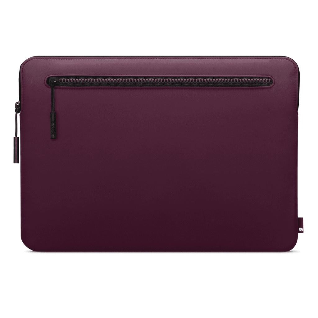 Incase Compact Sleeve in Flight Nylon for MacBook Pro 15 & 16 Aubergine