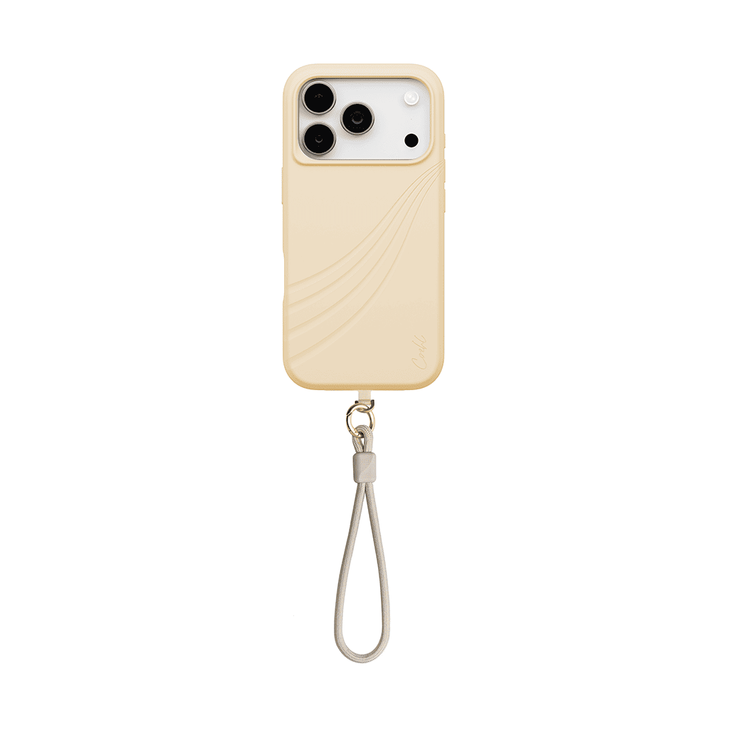 Uniq COEHL SERINA iPhone 17 Pro MagClick Magnetic Charging Compatible Milk Sand